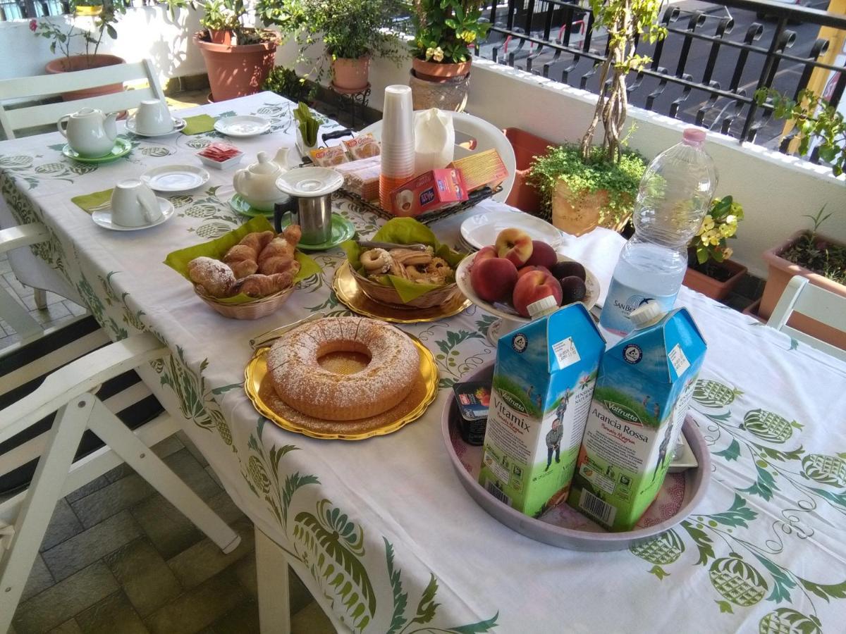 Bed & Breakfast La Castellese Aci Castello